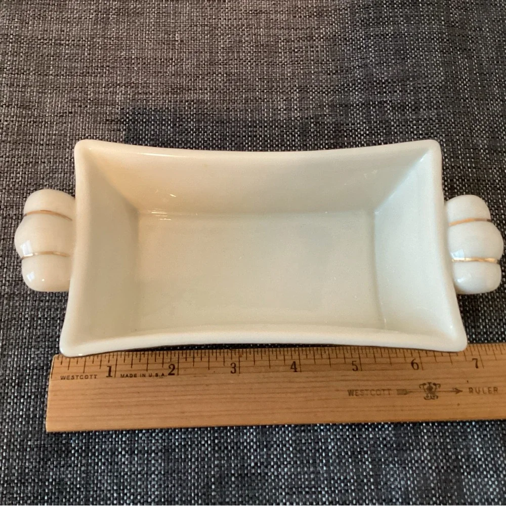 Lenox Cream Ceramic Serving Dish with Gold Trim